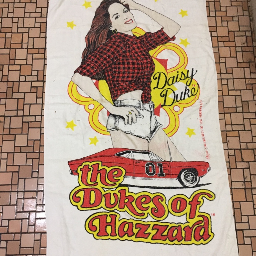 Dukes of Hazzard Daisy Duke Beach Towel 1981 Original With Marks
